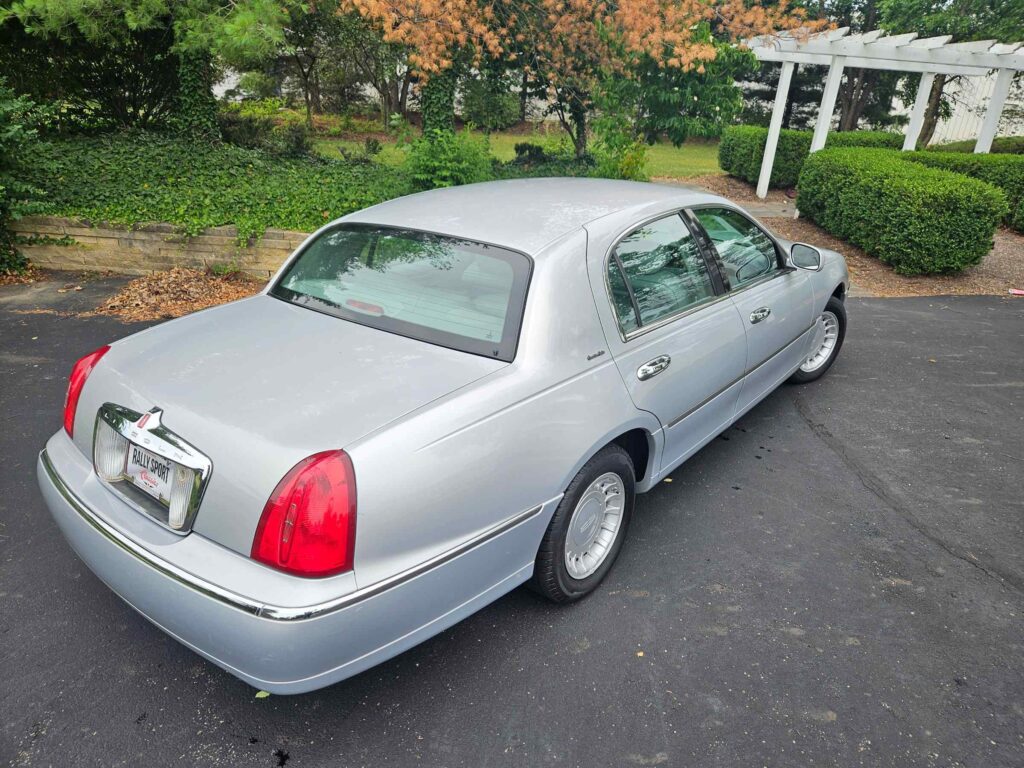 01lincoln24