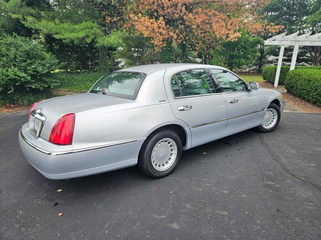 01lincoln25