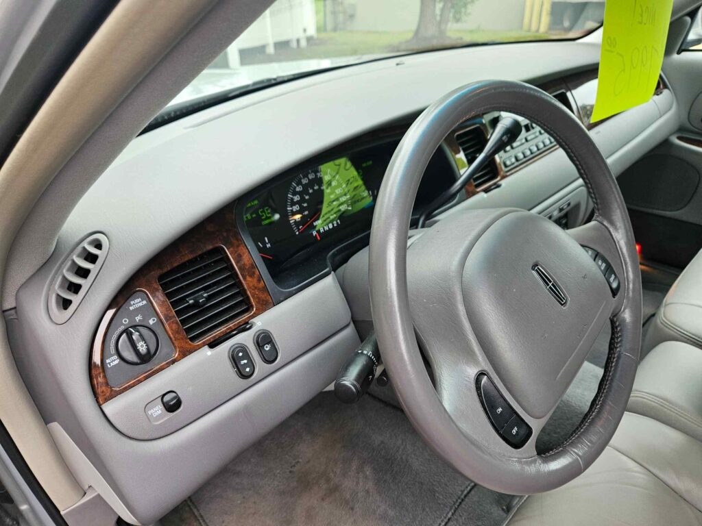 01lincoln33