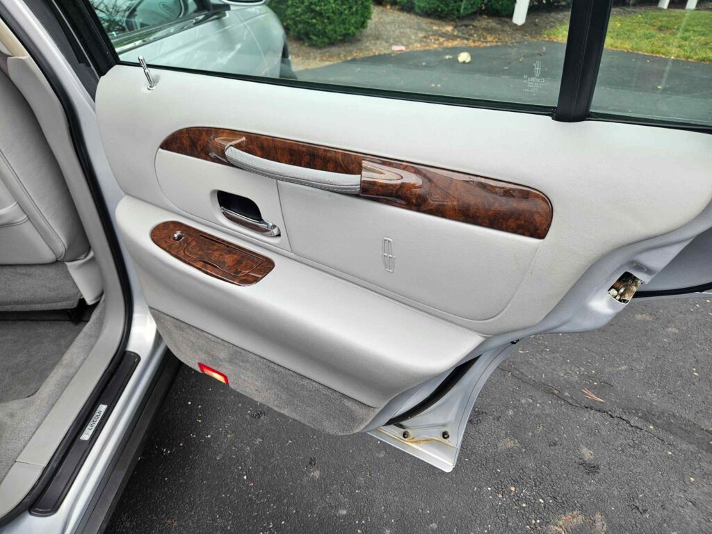 01lincoln38